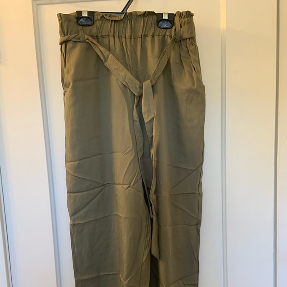 Jogger Green Pants - Picture 2 of 8